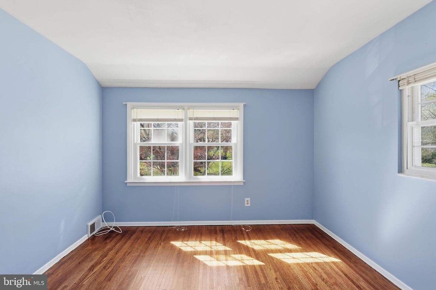 221 Valley Drive photo 36