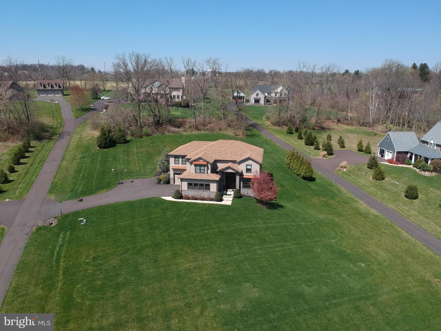4061 Sawmill Road photo 2