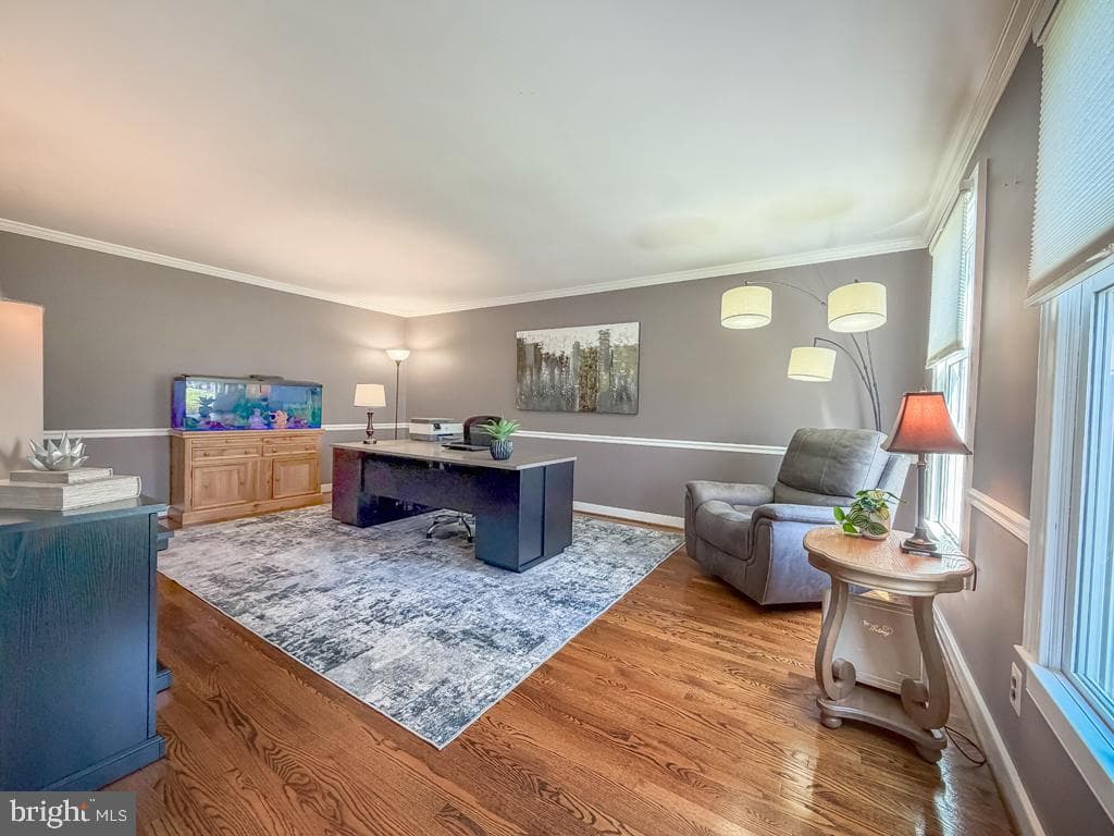 35 Matthew Circle photo 5