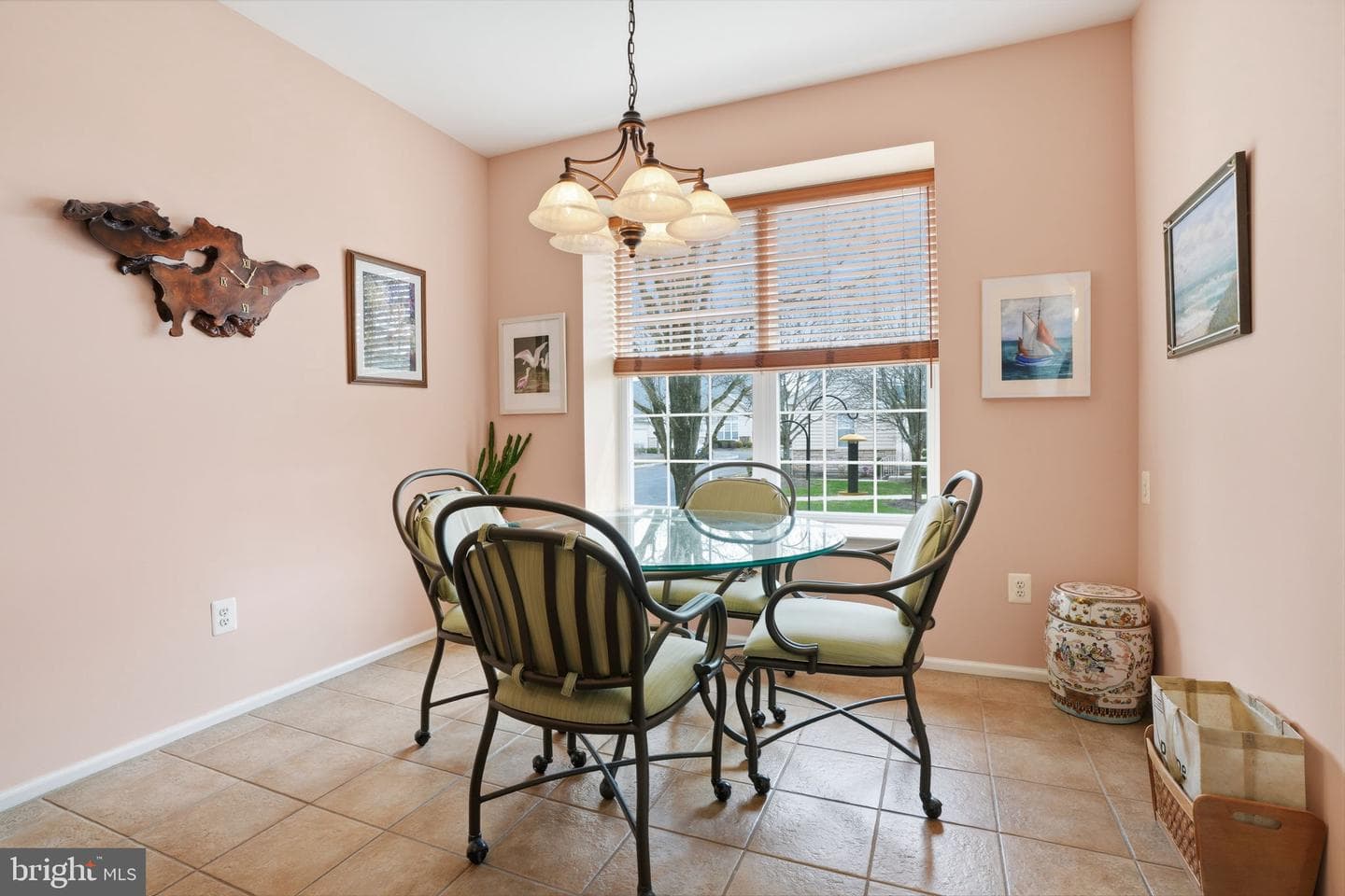201 Canterbury Court #31 photo 16