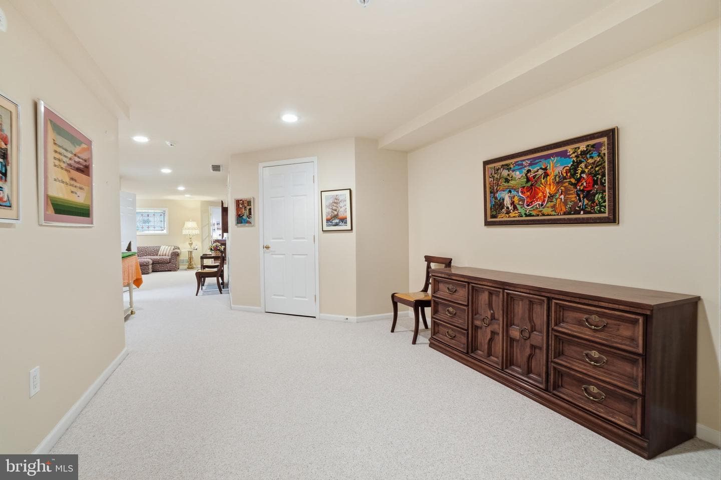 201 Canterbury Court #31 photo 29
