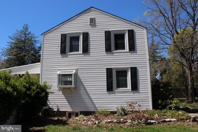 30 Landreth Lane photo 5