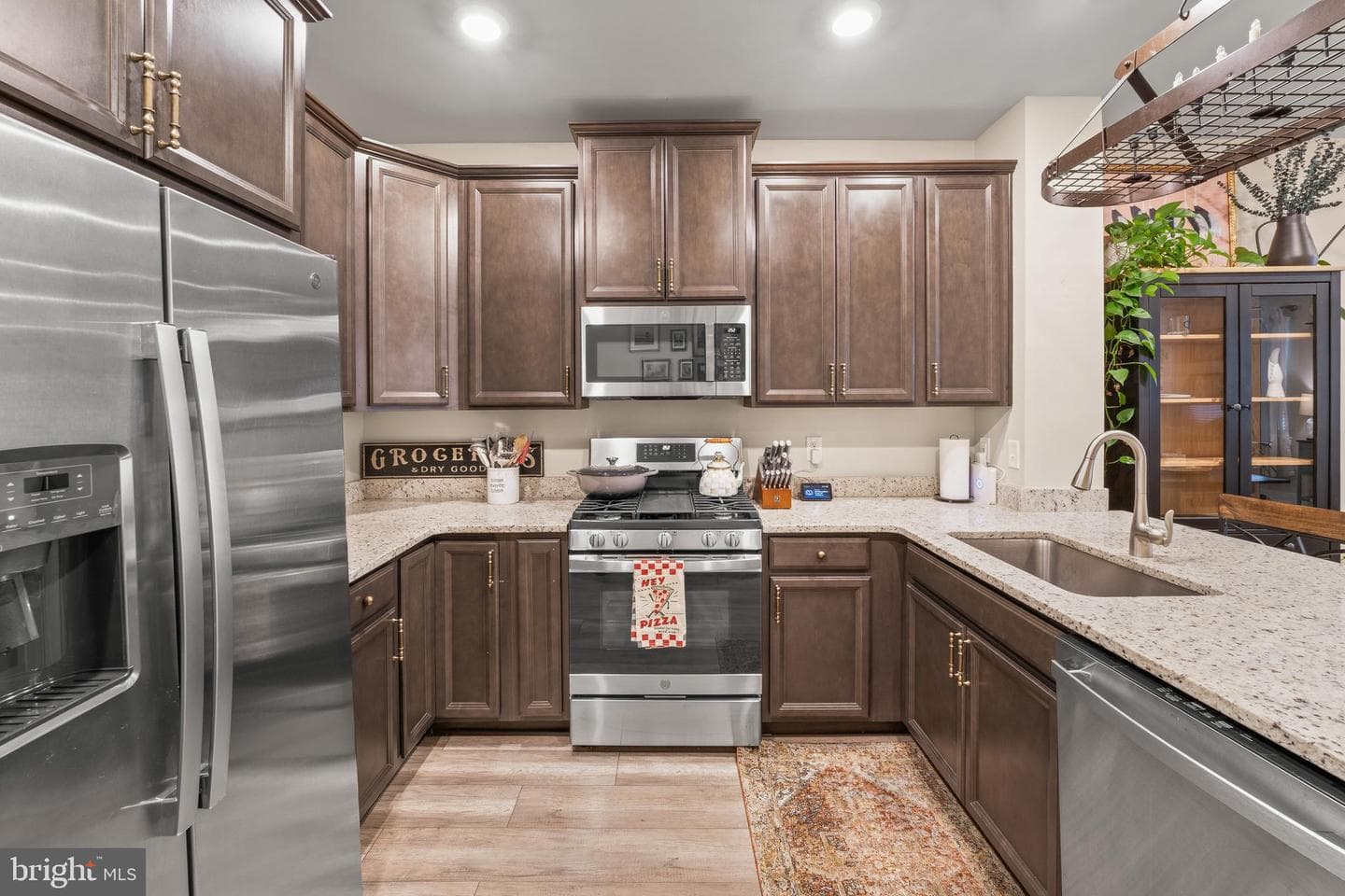 146 Park Place photo 22