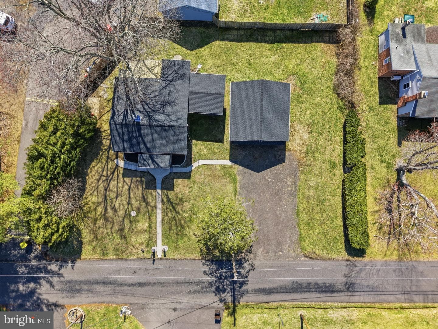 292 Walter Road photo 36