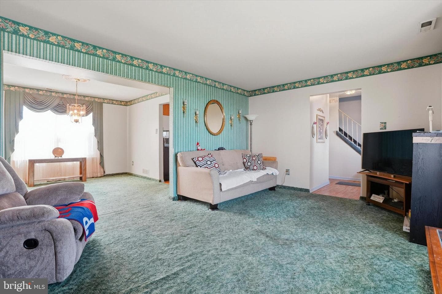 1640 Britany Drive photo 4