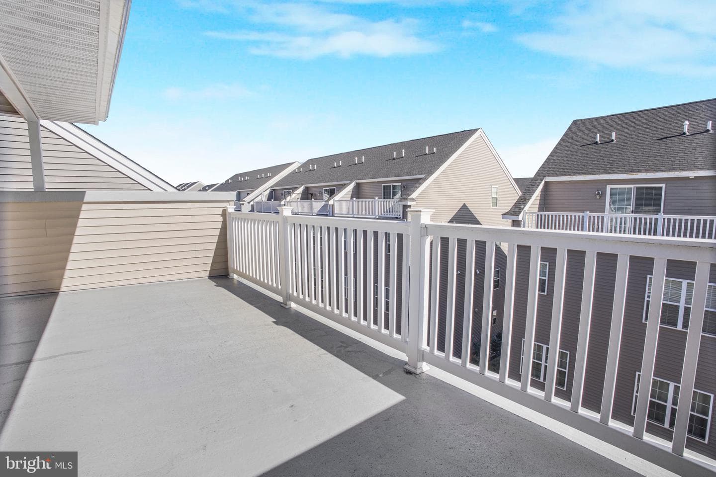 103 Waterside Mews photo 30