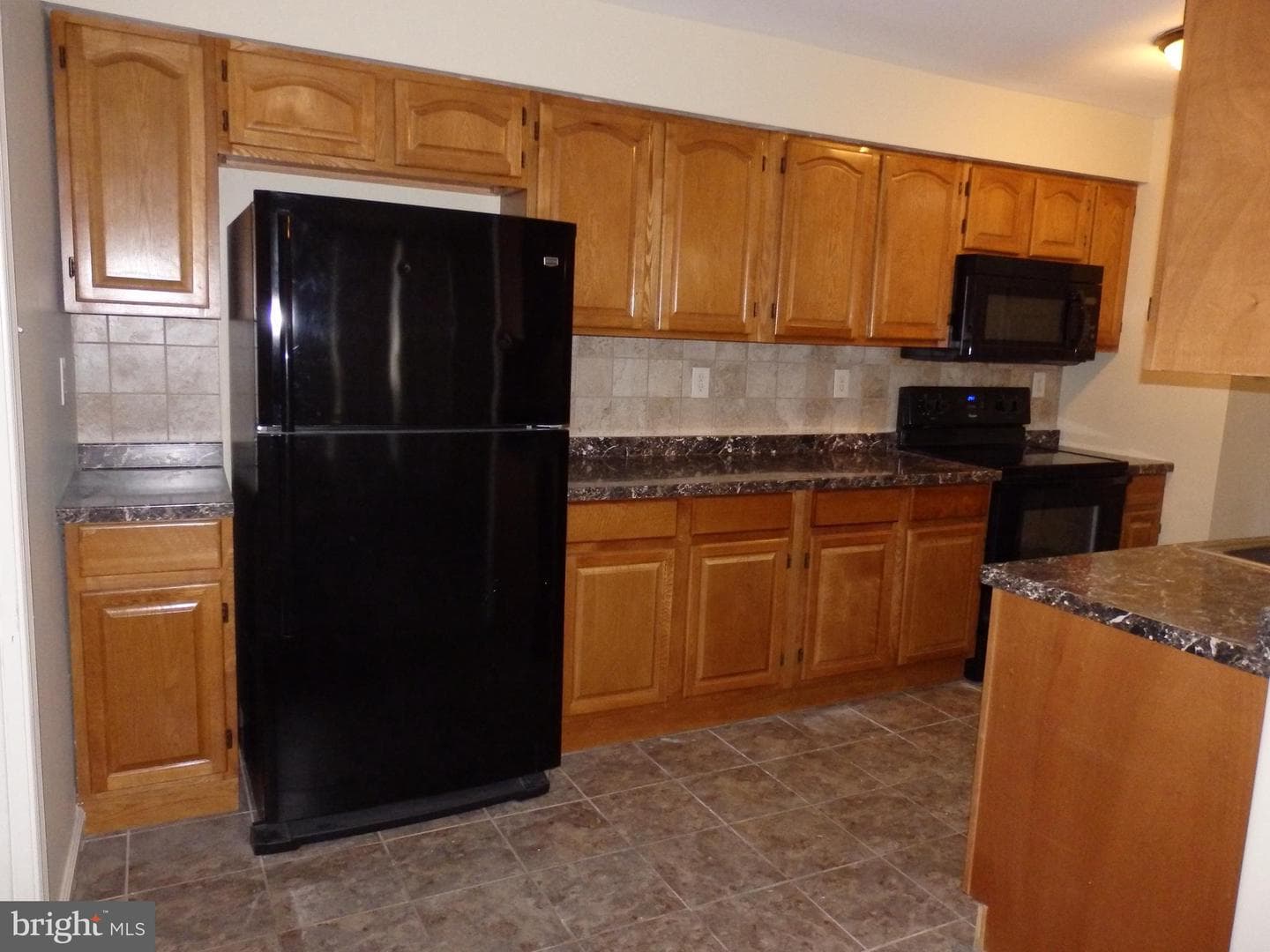 201 Lancaster Court photo 10
