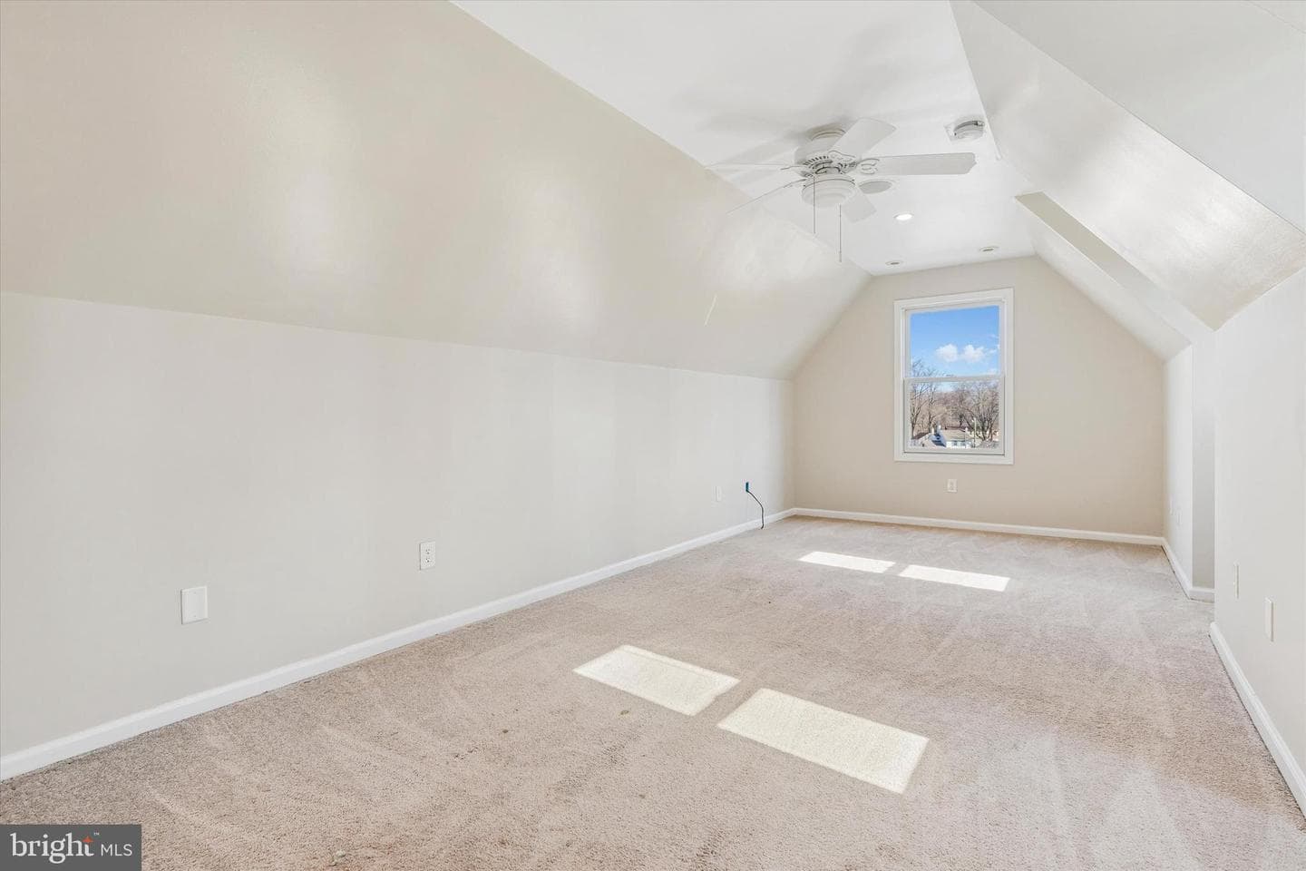 4358 Spruce Avenue photo 25