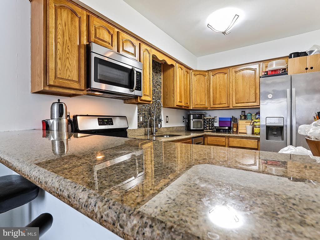 70 Sandybrook Drive photo 22