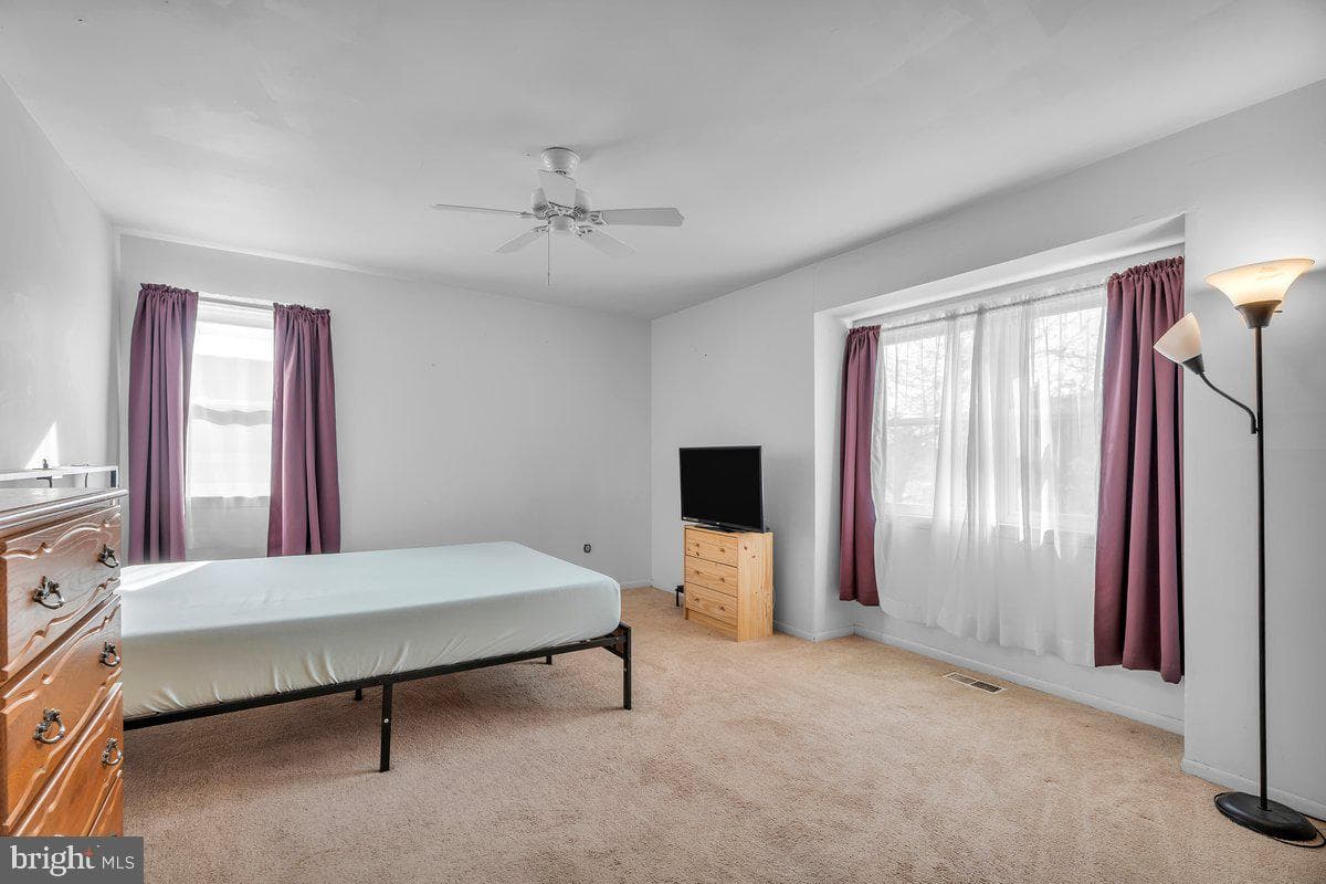 813 4th Avenue photo 15