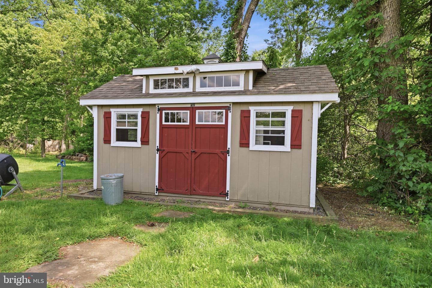1682 Clydesdale Circle photo 88