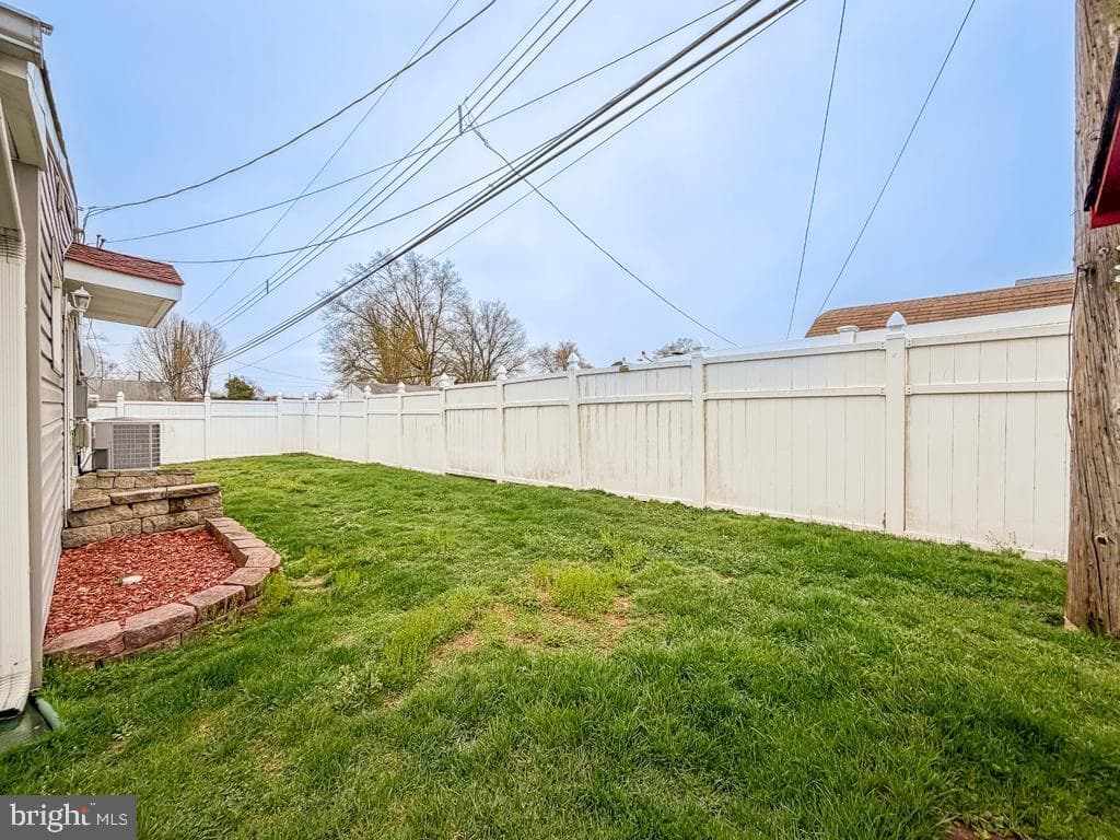 55 Teaberry Lane photo 31