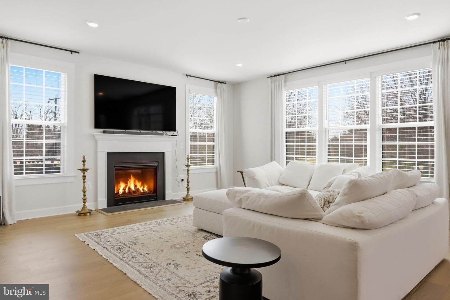 200 Mayfield Ln photo 18