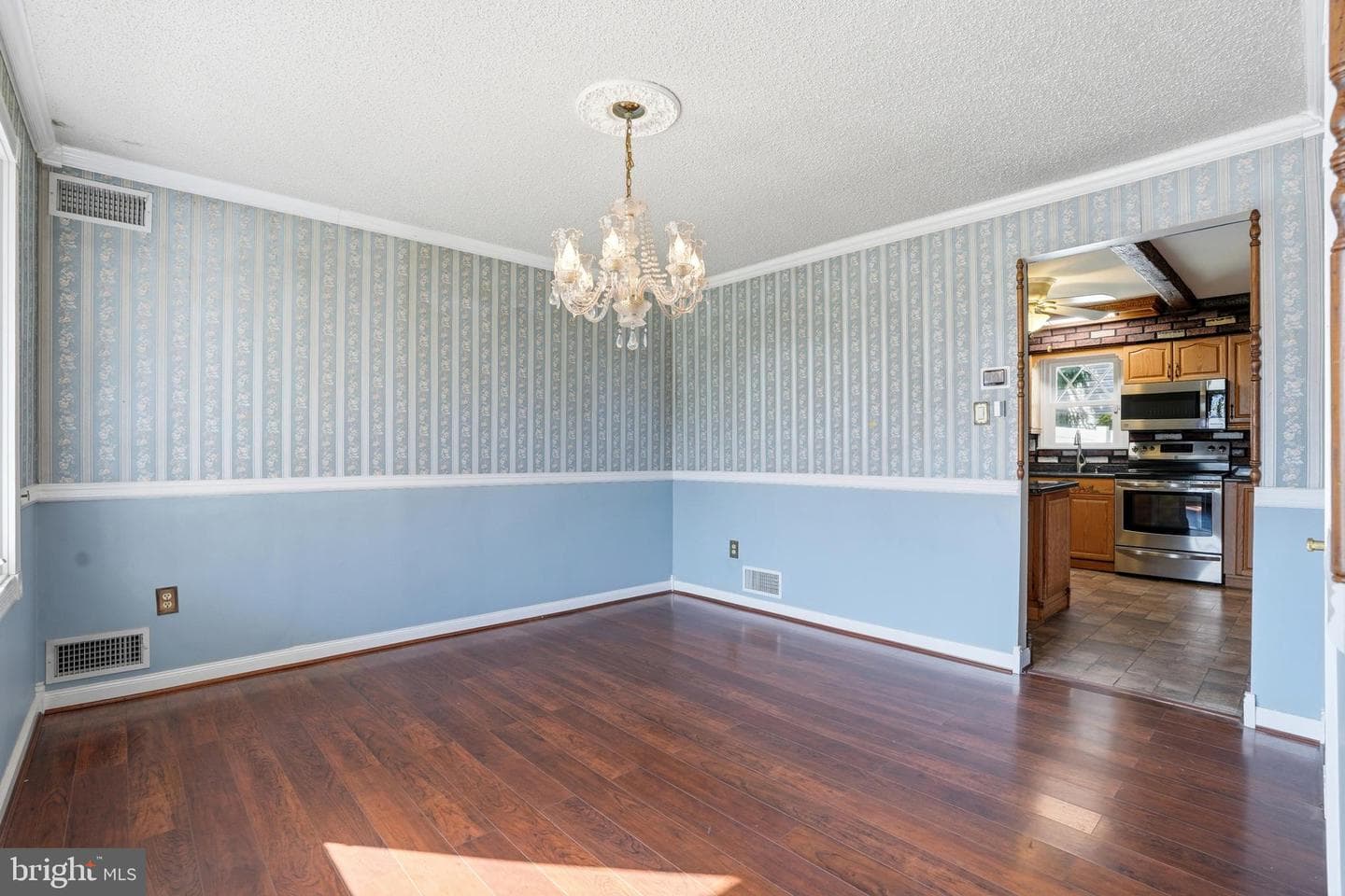 4820 Dara Faith Drive photo 10