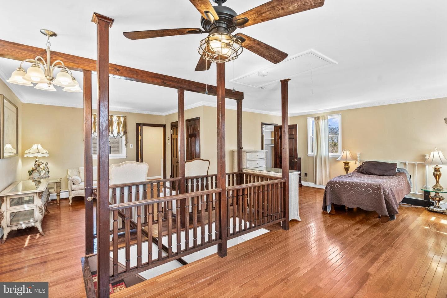 4564 Oak Avenue photo 17