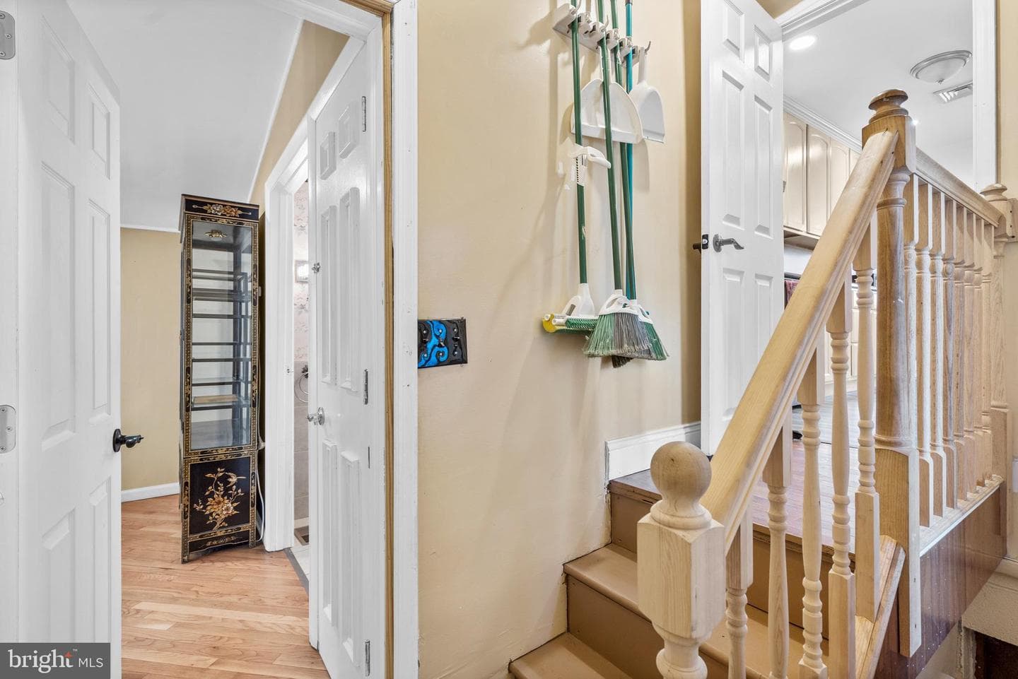 4564 Oak Avenue photo 23