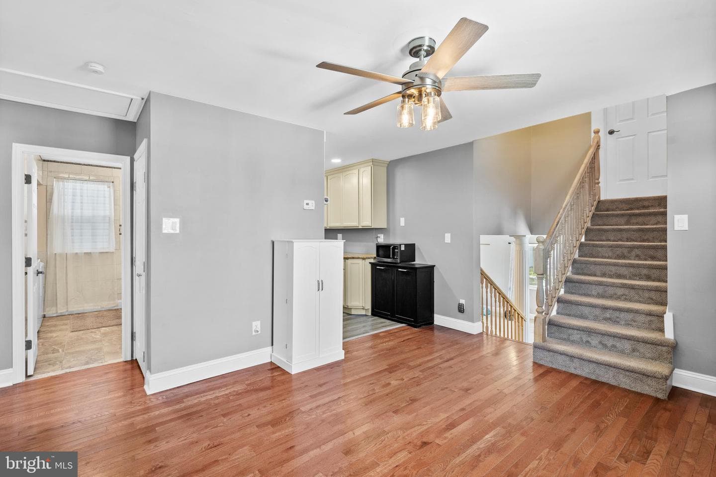 4564 Oak Avenue photo 34