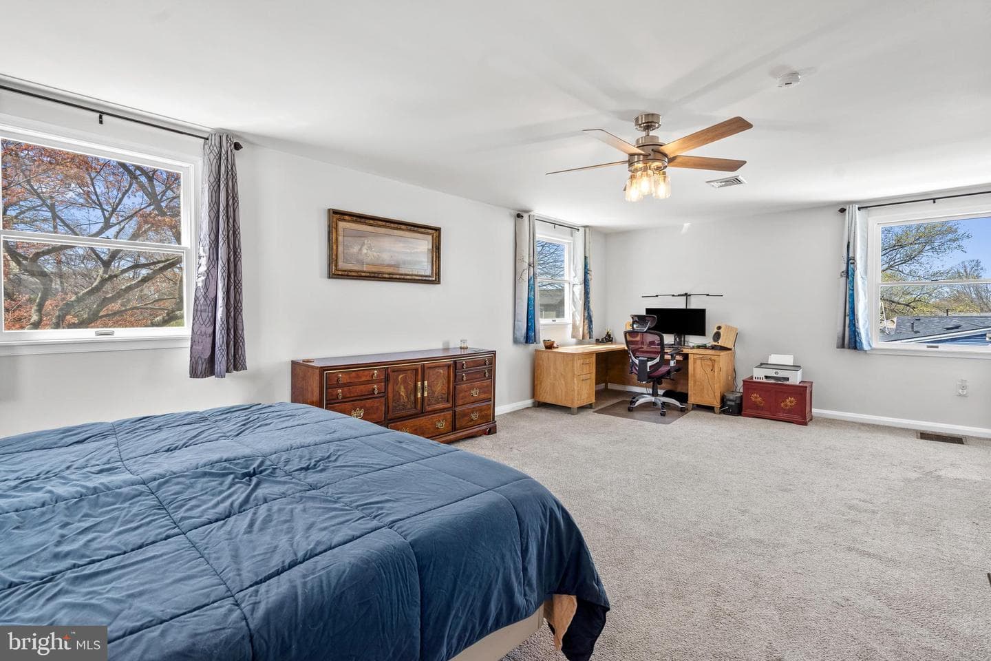 4564 Oak Avenue photo 40