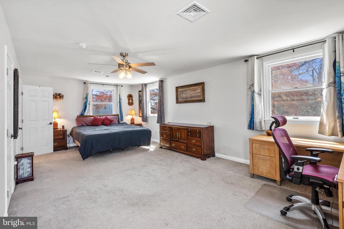 4564 Oak Avenue photo 41