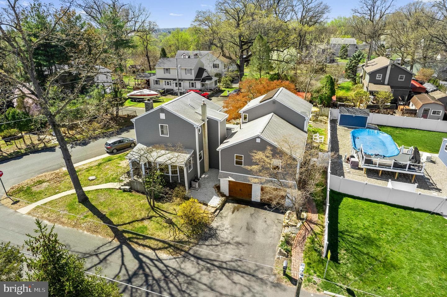 4564 Oak Avenue photo 54