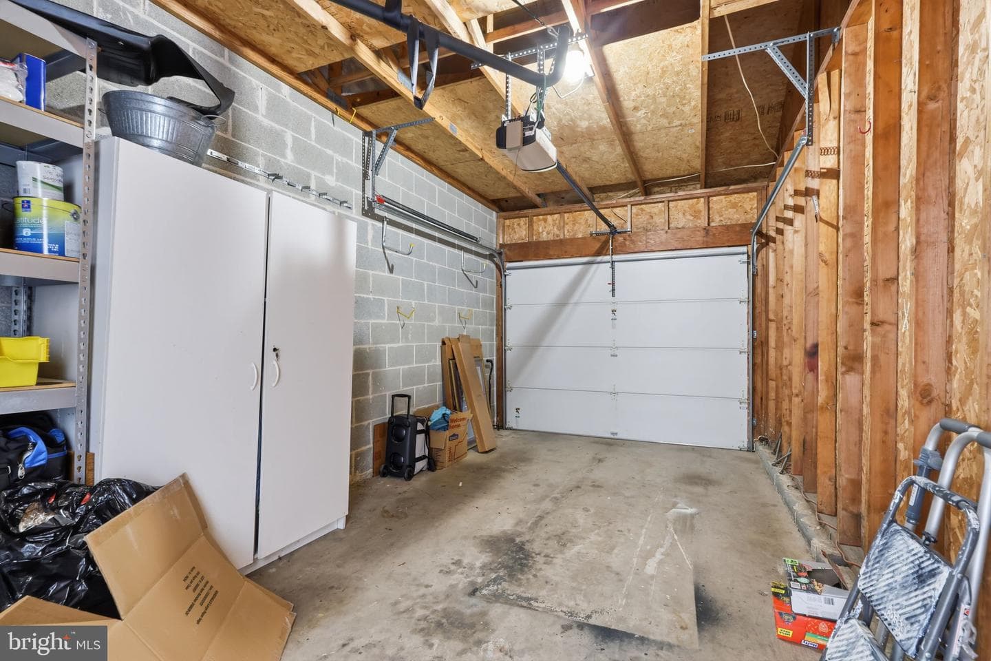 2105 Potters Place photo 30