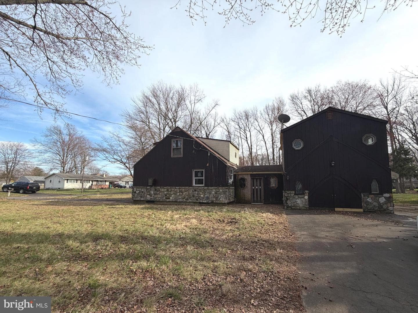 217 Apple Street photo 2