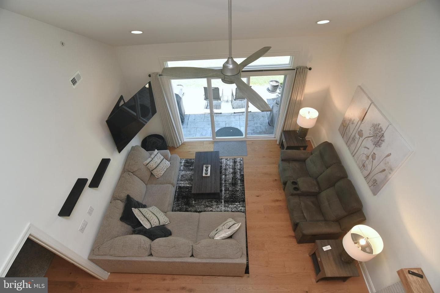 924 Holden Court photo 11