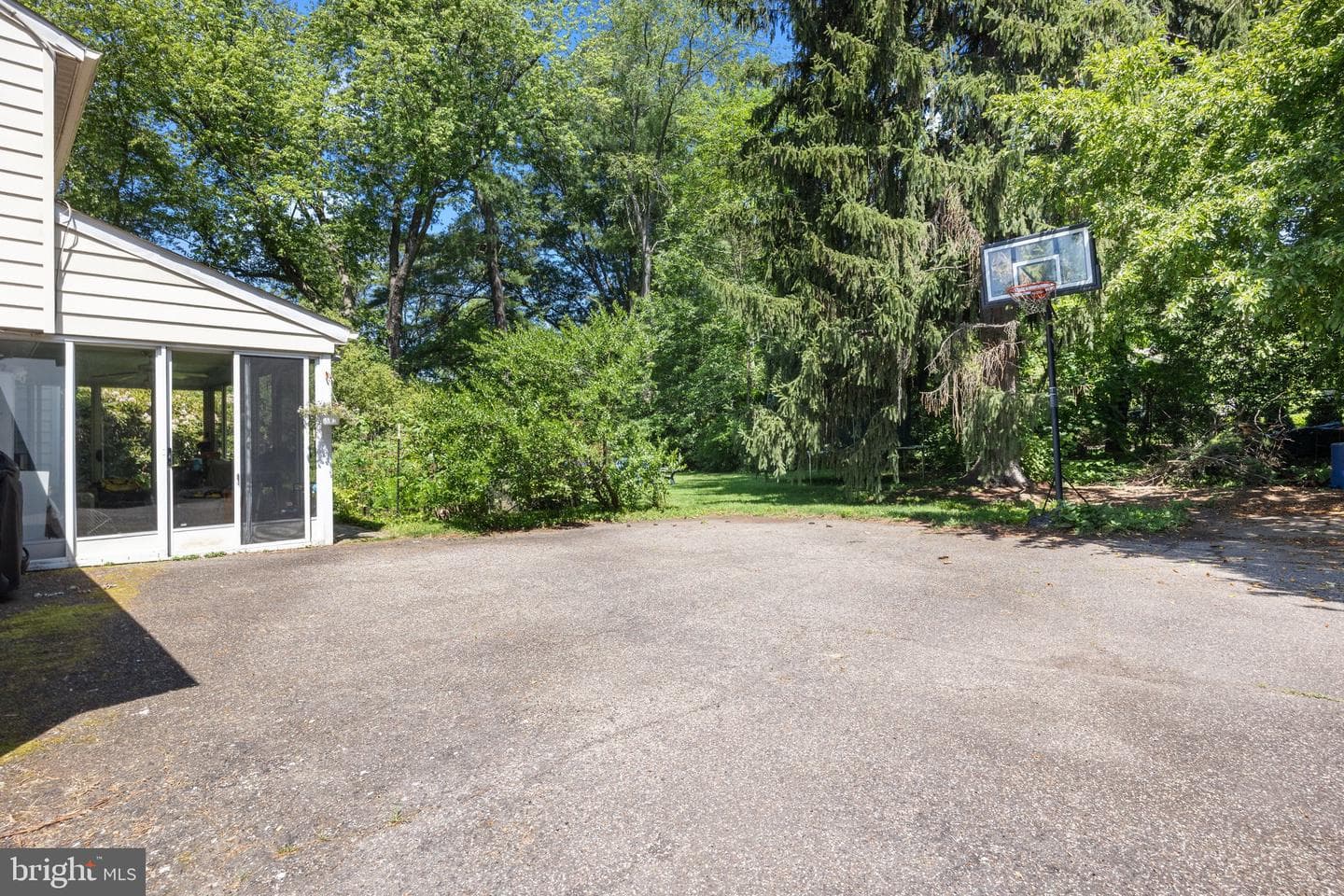 28 Edgewood Road photo 32
