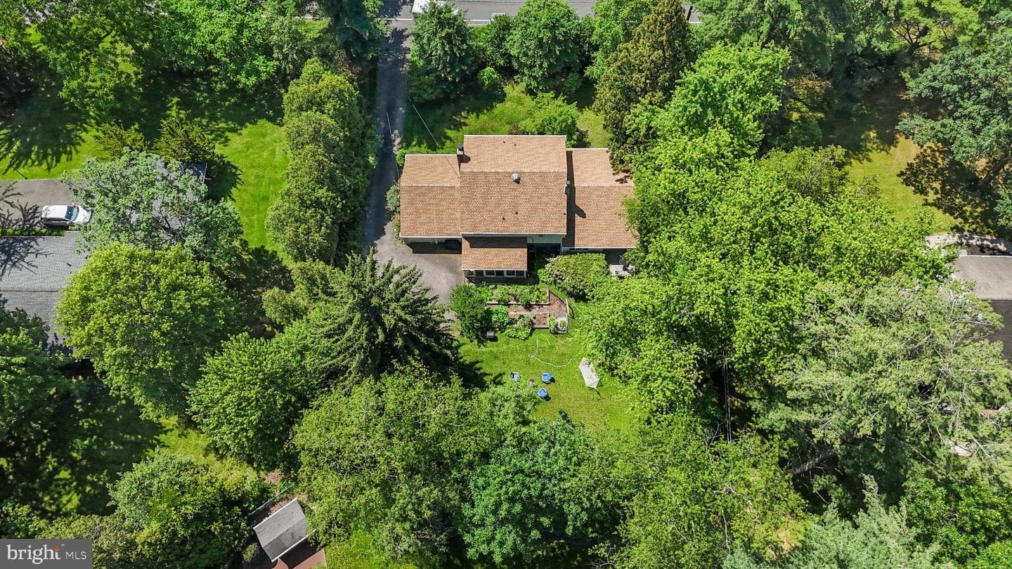 28 Edgewood Road photo 40