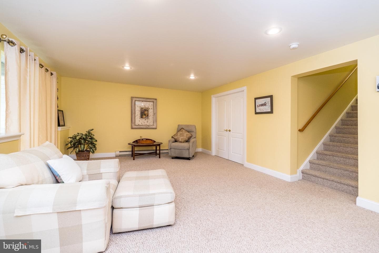 100 Reagan Drive photo 41