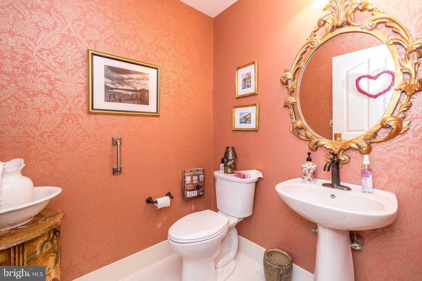 100 Reagan Drive photo 7