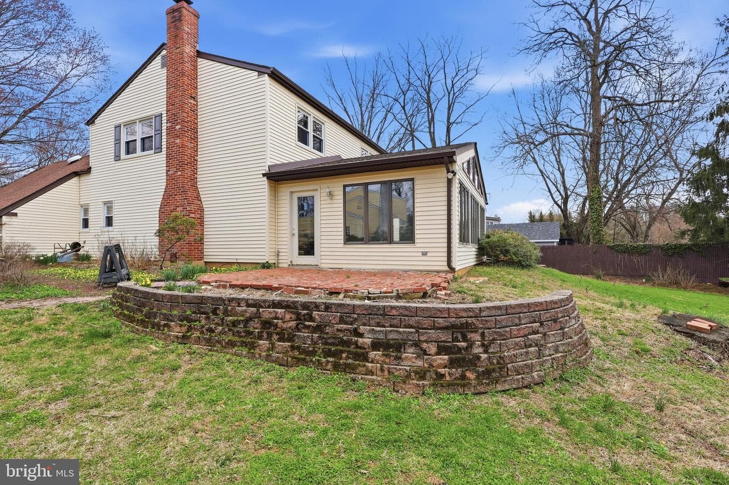 10 W Elizabeth Lane photo 21