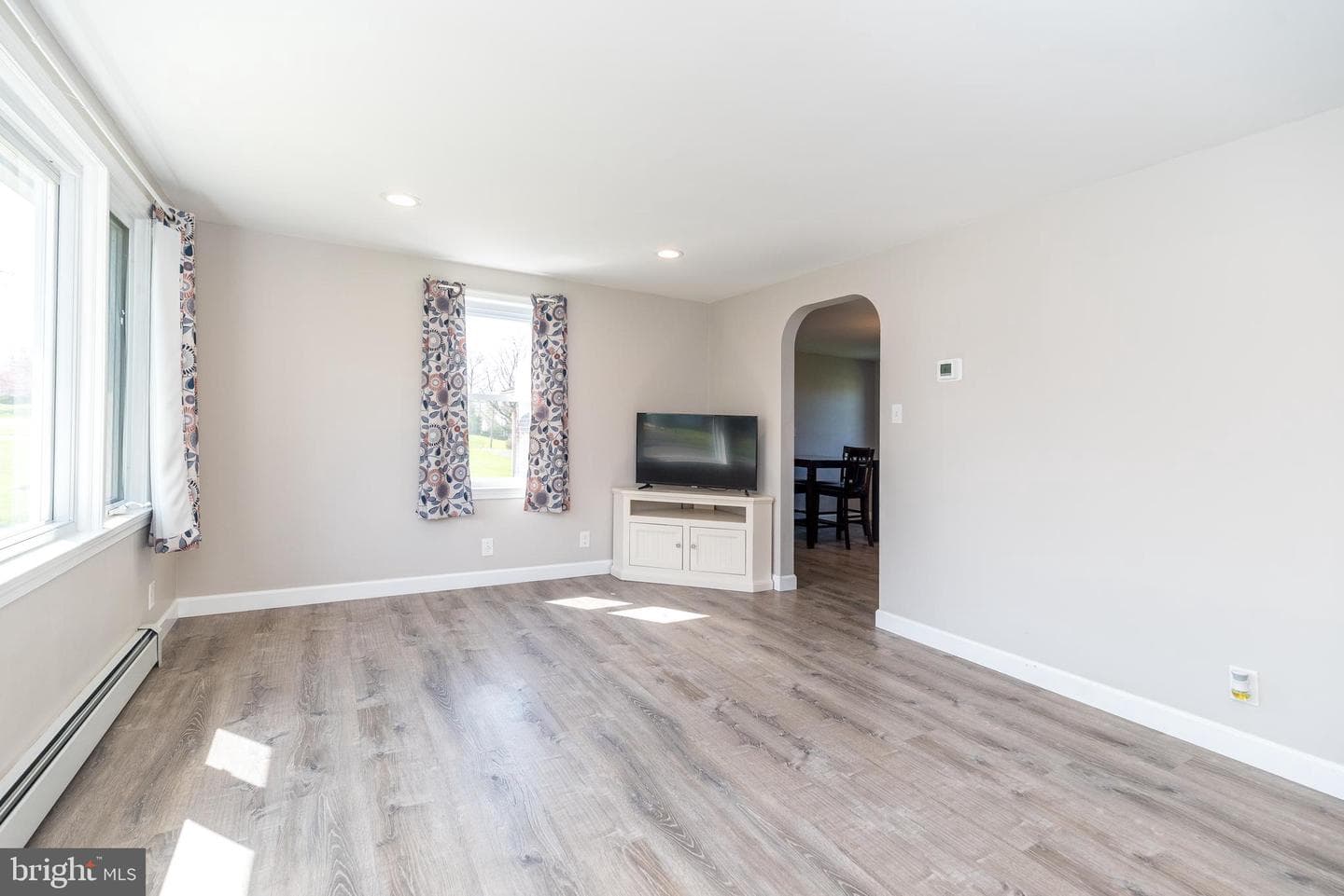 2150 Milford Avenue photo 20