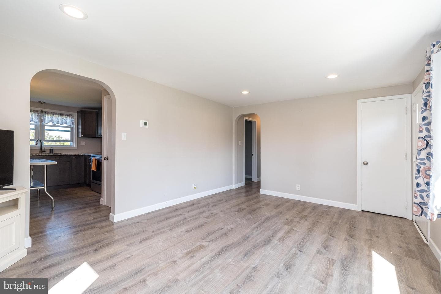 2150 Milford Avenue photo 22