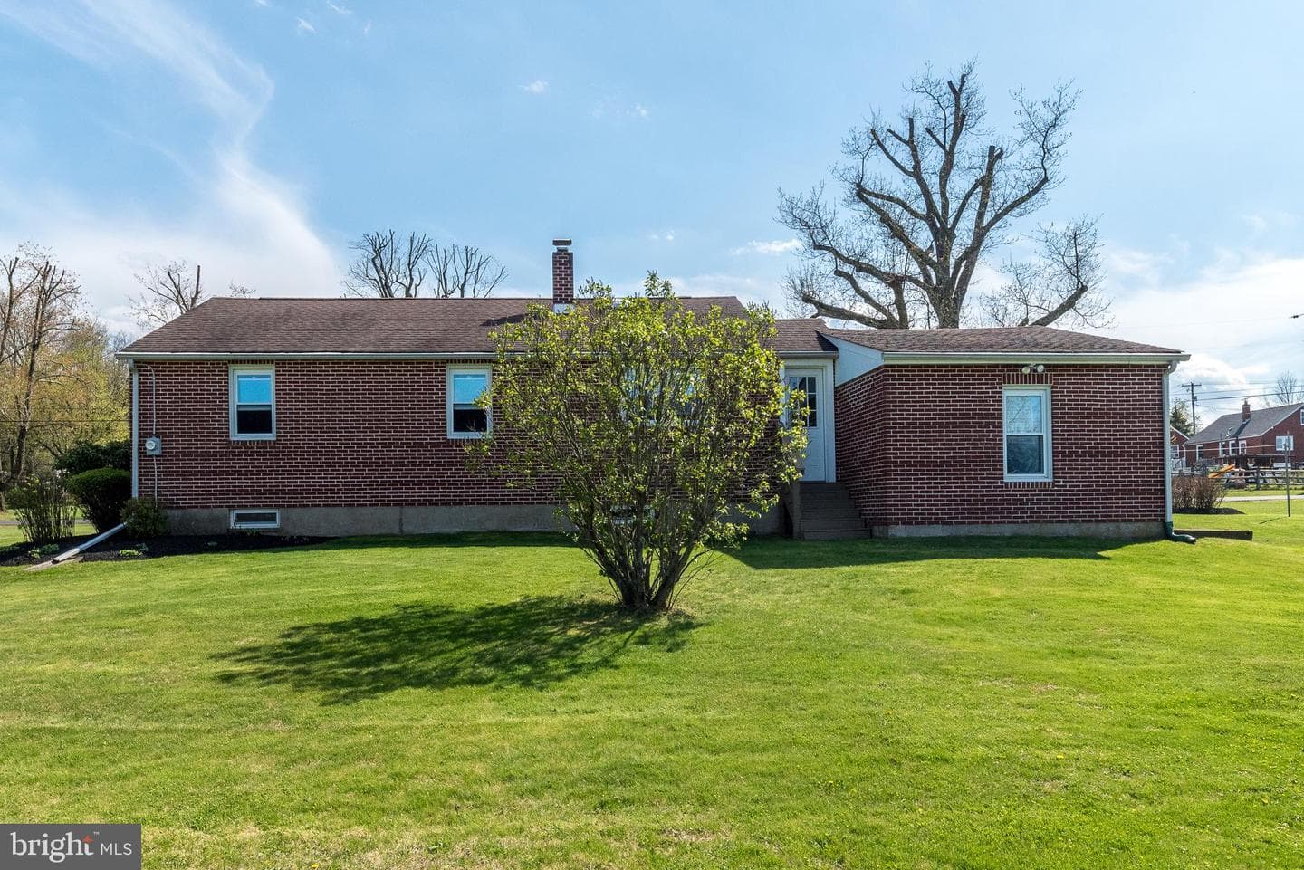 2150 Milford Avenue photo 4
