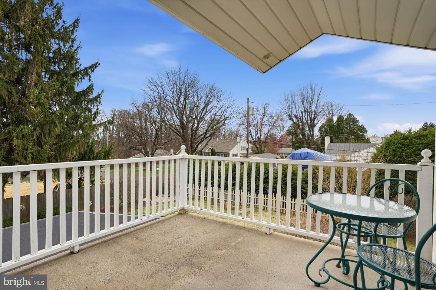211 Longview Avenue photo 36