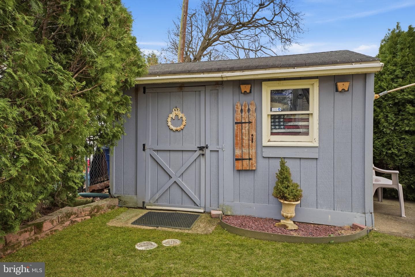 211 Longview Avenue photo 42