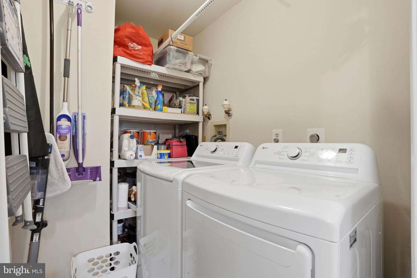 529 Aspen Woods Drive photo 32
