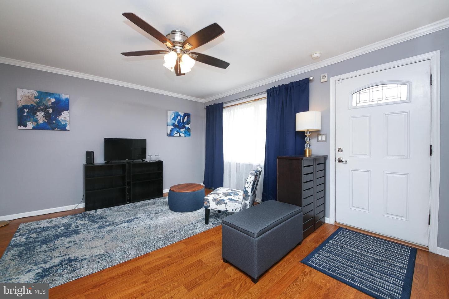 3072 Richlieu Road photo 4