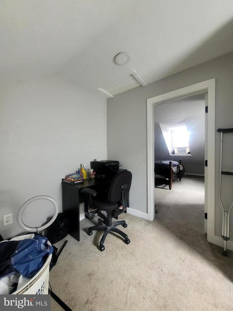 574 Bath Street photo 17