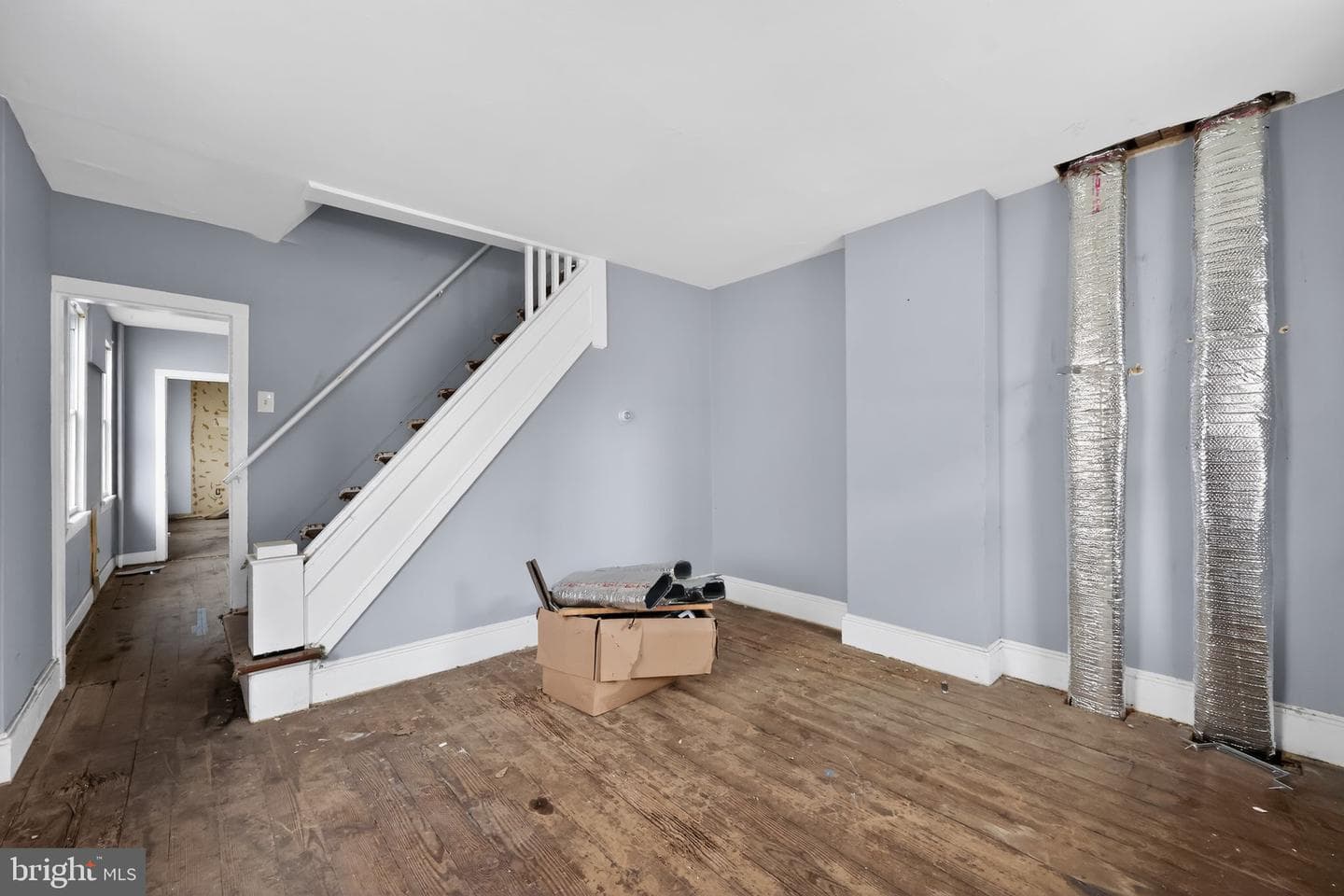 523 Swain Street photo 7