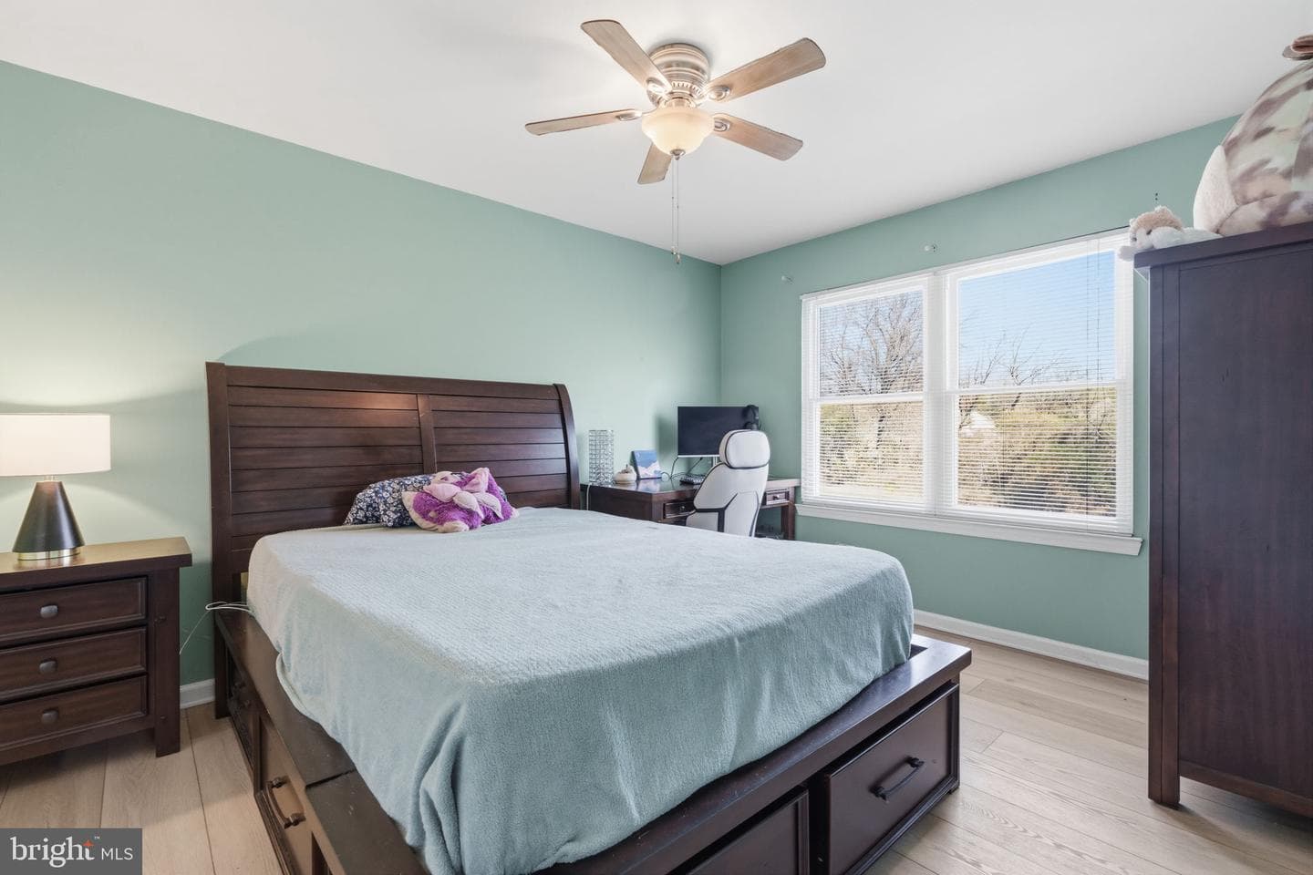 1560 Hummingbird Court photo 24