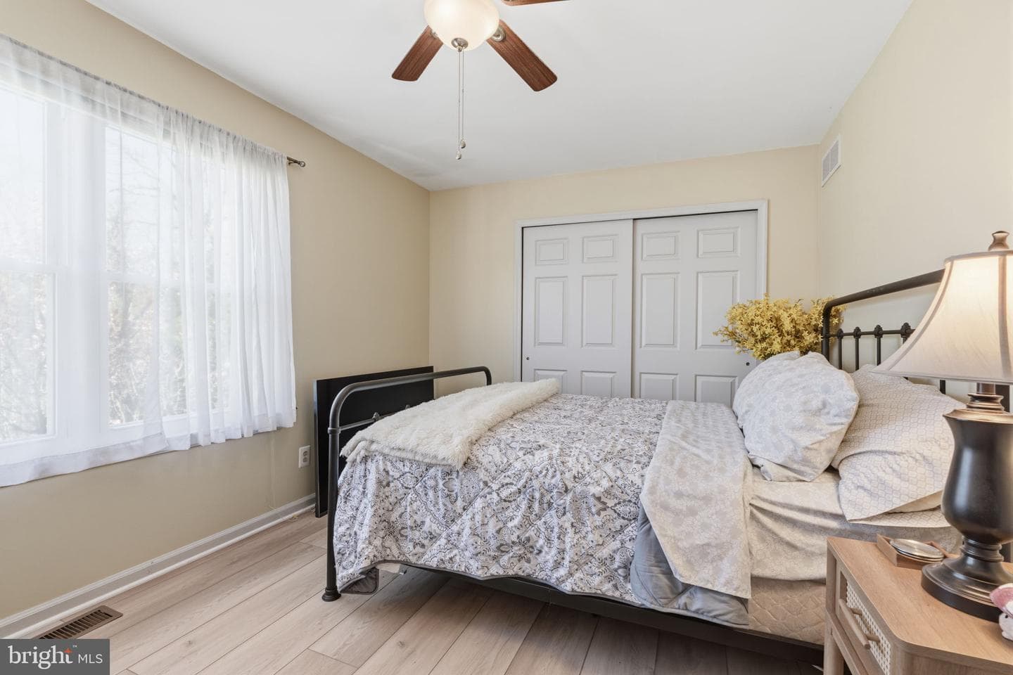 1560 Hummingbird Court photo 25
