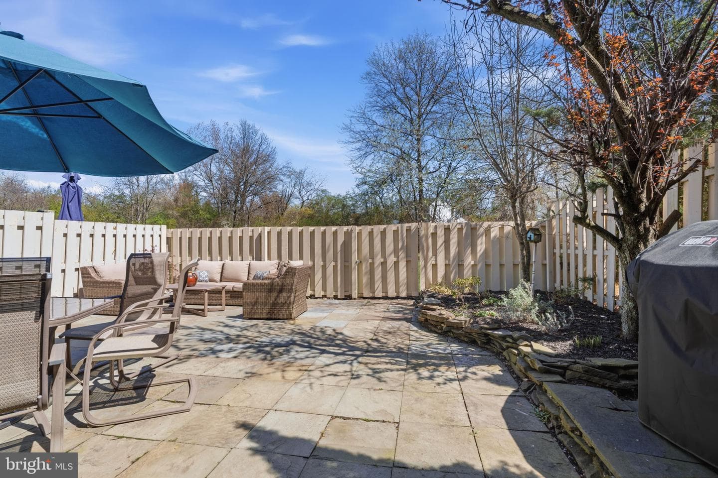 1560 Hummingbird Court photo 31