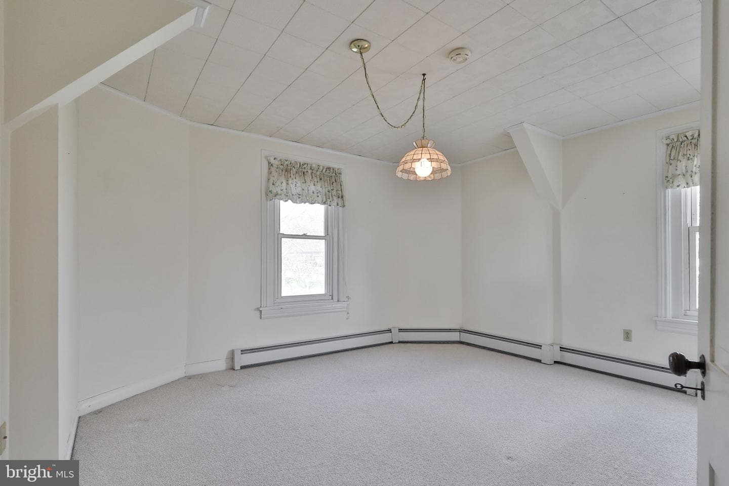 38 N Main Street photo 54