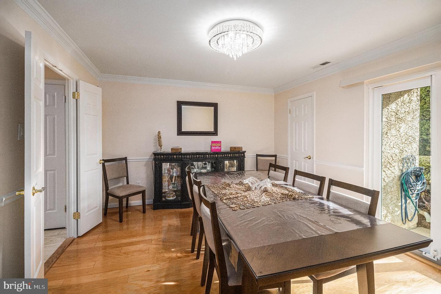 1620 Devon Court photo 10