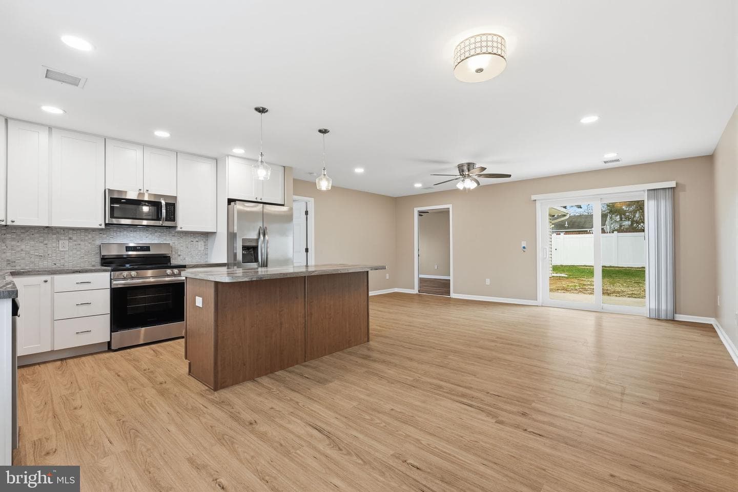 68 Tapered Oak Lane photo 7