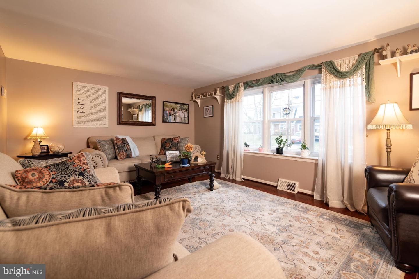 253 Kent Road photo 4