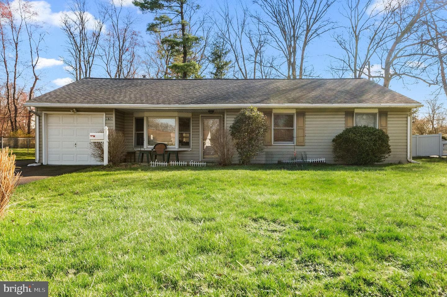 1027 Rozel Avenue photo 18