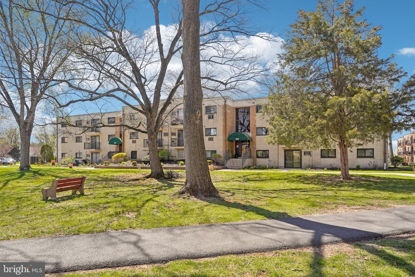1575 W Street Road #327 photo 5